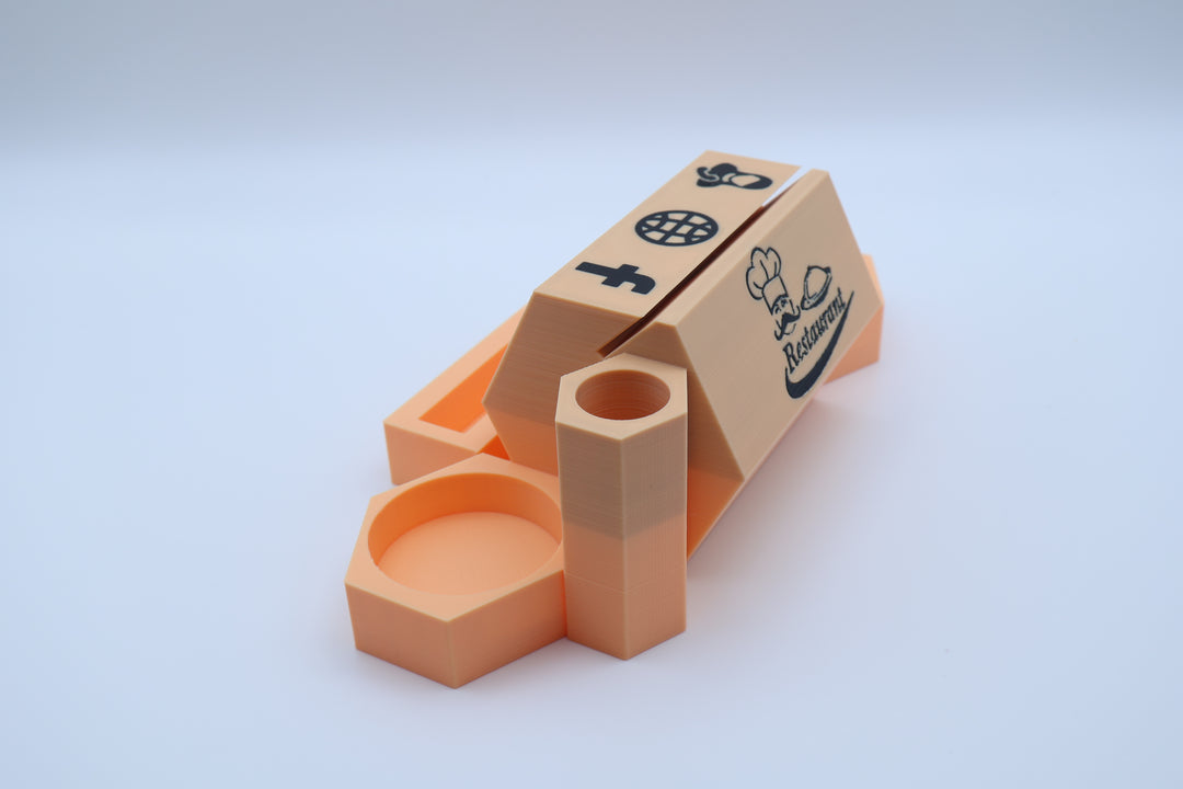 3D-gedruckter Restaurant Tisch-Organizer mit Logo – Individueller Aufsteller für Menü, QR-Code, Besteck &amp; Social Media